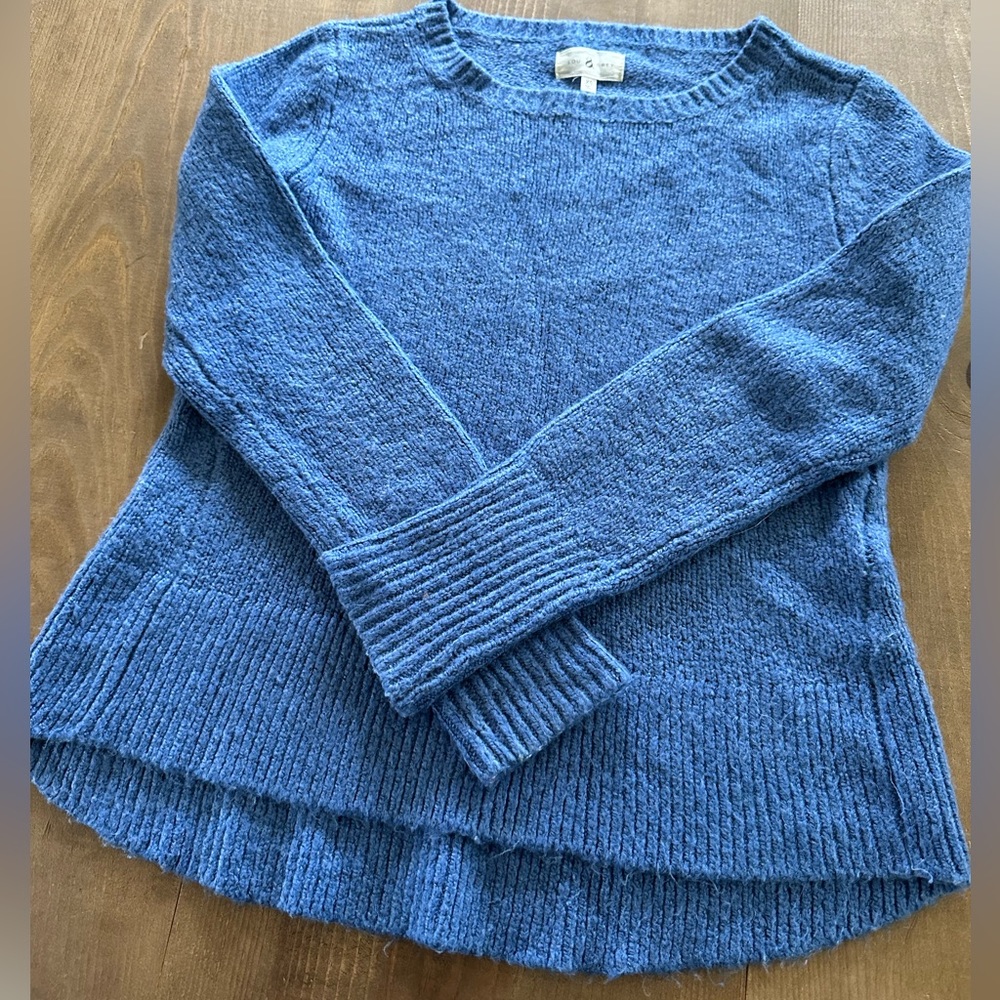 beautiful blue j crew sweater